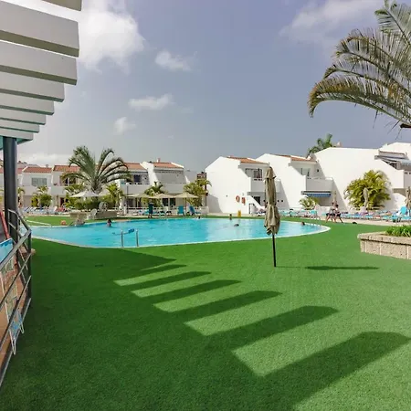 Huge Sunny Terrace Heated Pool Costa Adeje