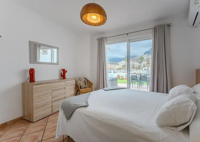 Huge Sunny Terrace Heated Pool * 아데제