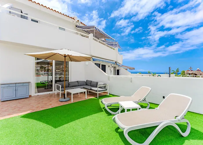 Huge Sunny Terrace Heated Pool Costa Adeje (Tenerife)