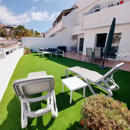 Huge Sunny Terrace Heated Pool Apartament